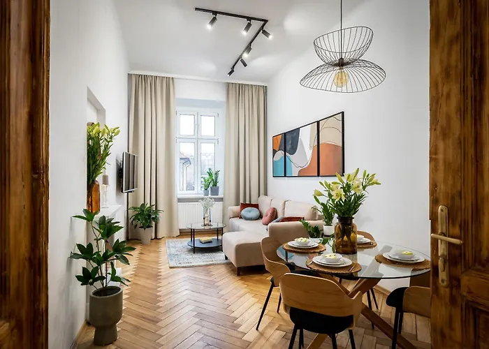 Cracow Best Location Apartment No:6 By Cozyplace